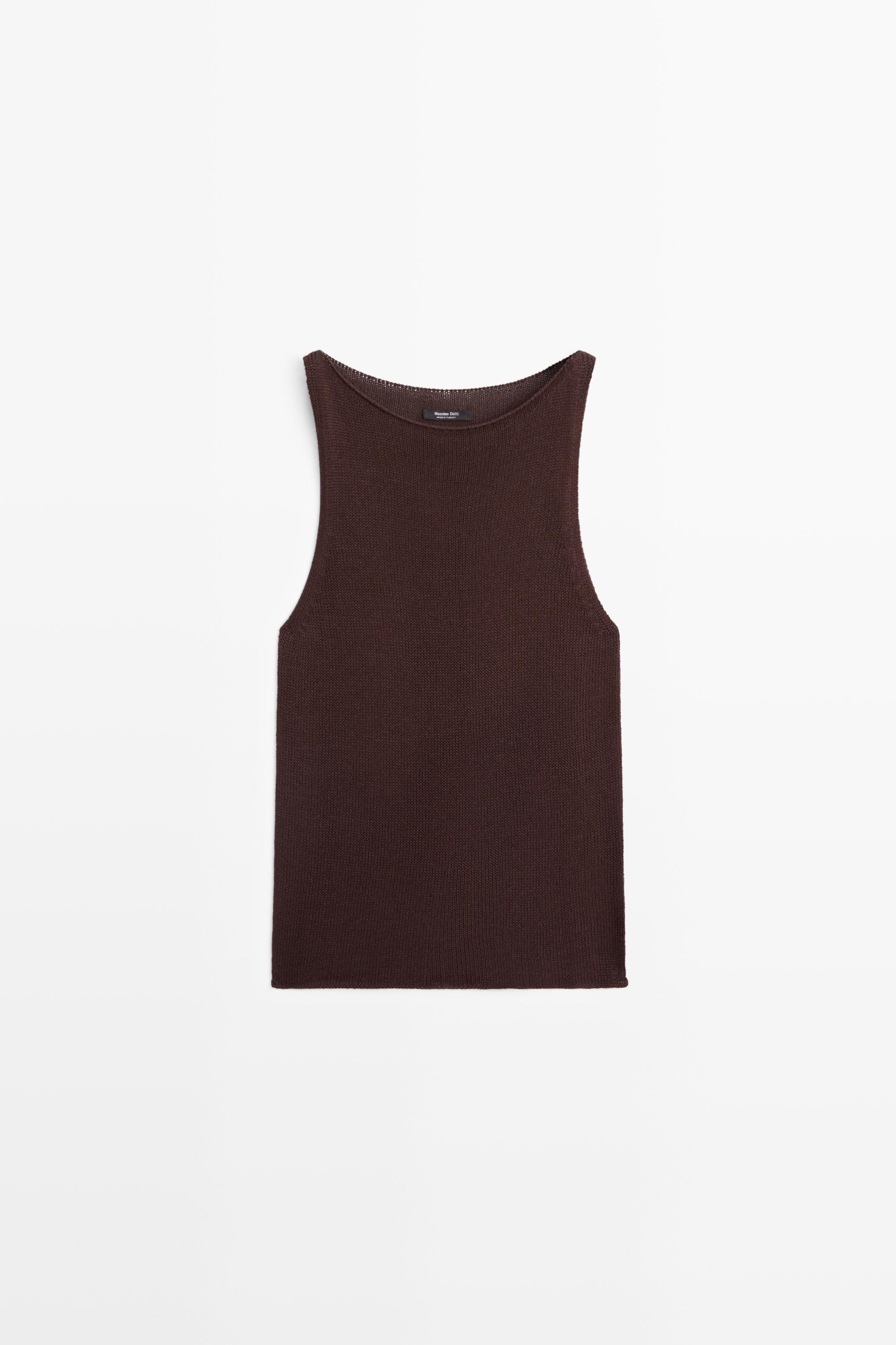 Fine-knit halter top